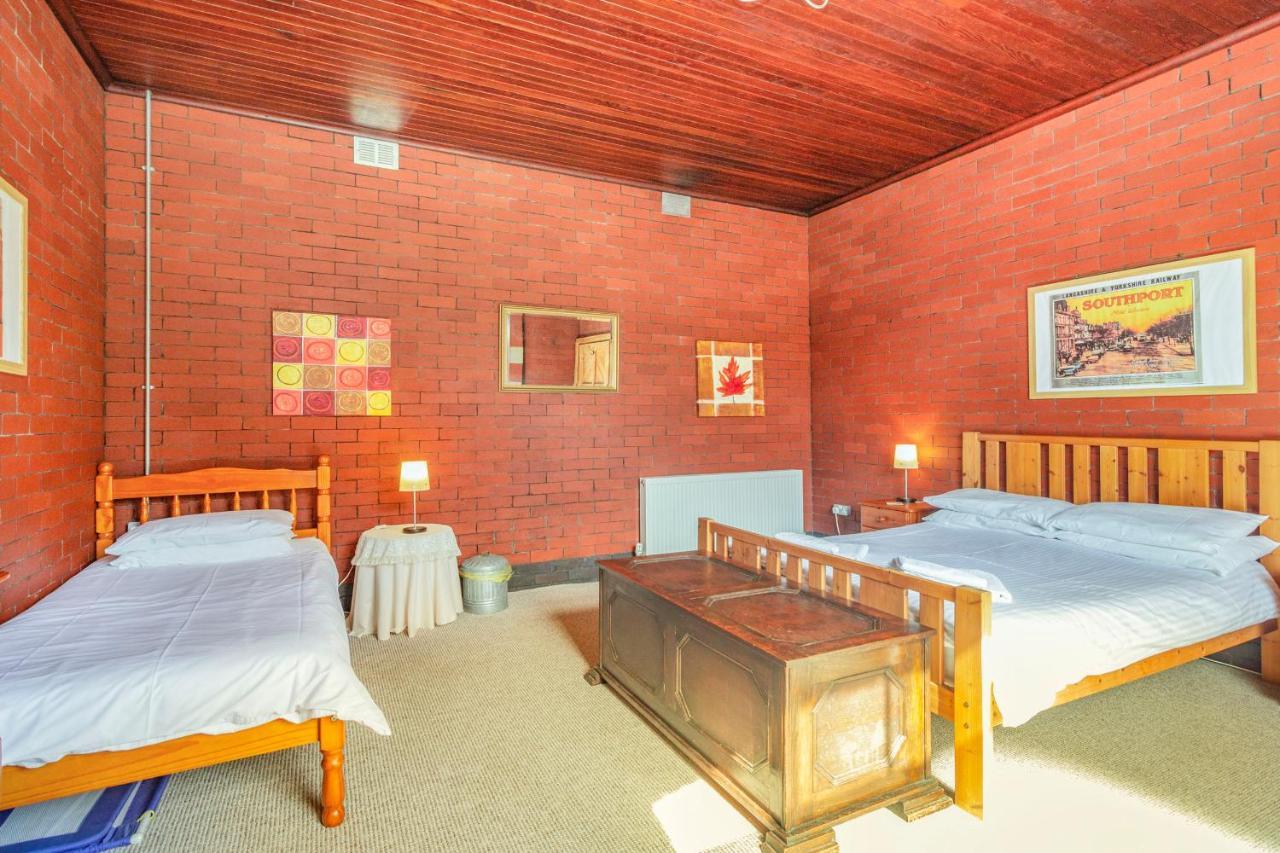 Southport Coach House Villa Bagian luar foto